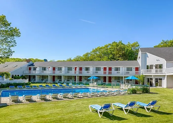 Rhumb Line Resort
